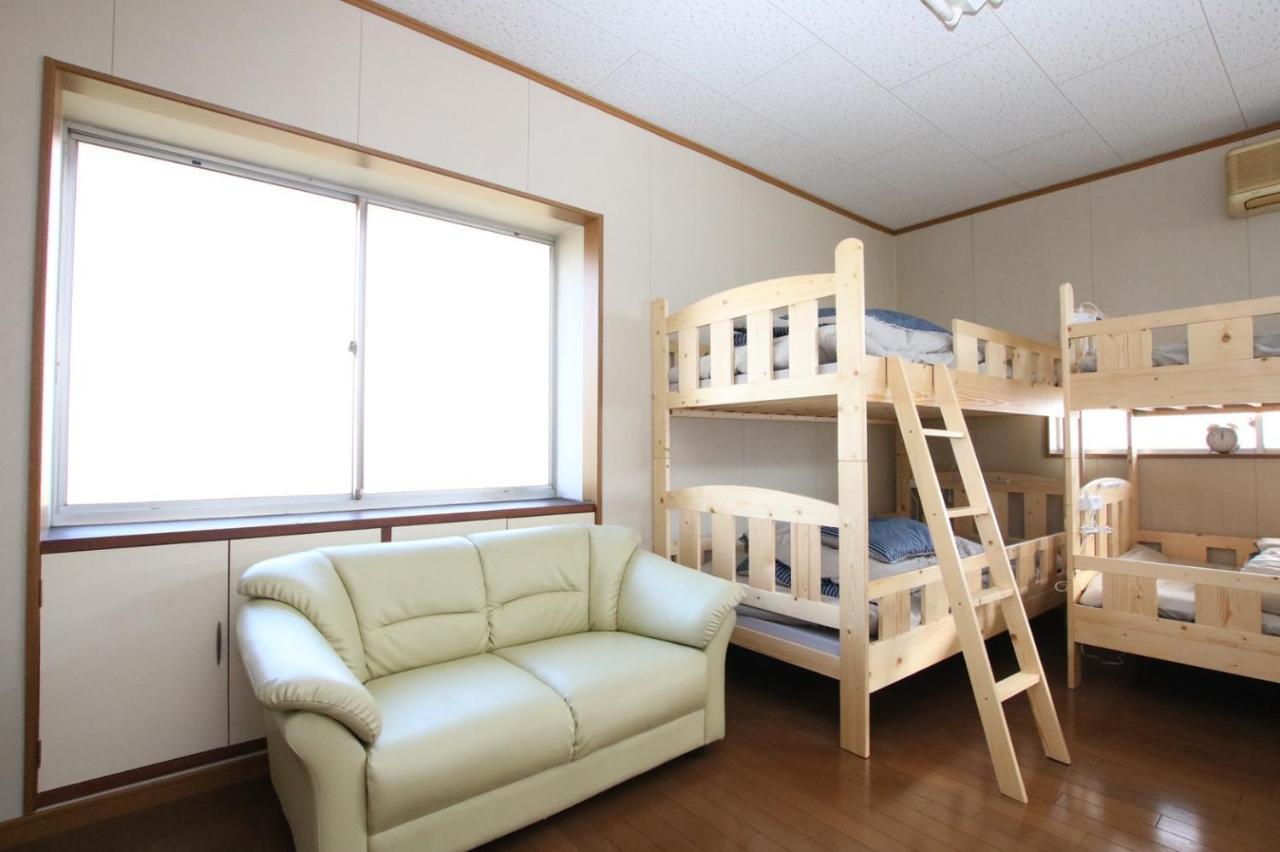 Guesthouse Omoya--全個室--囲炉裏のぬくもりと共にグループの絆を深める古民家宿でゆっくりとした時間を-6名部屋-6名部屋-8名部屋--最大20名-ペット同伴可は一室のみ- 松山 外观 照片